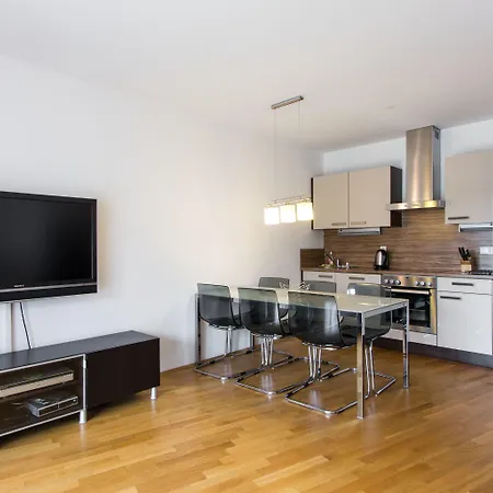 Adler Apartmán *